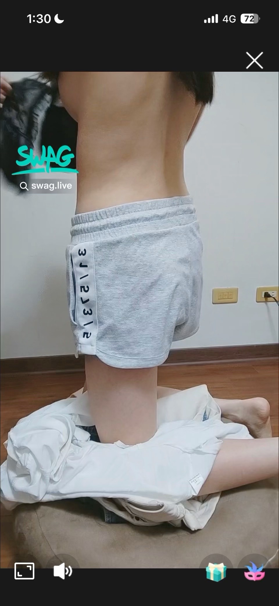swag : N ( @austerethron7761 ( 台灣人-7