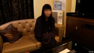fc2-ppv-1436373 FC2-PPV-1436373 【個人撮影×人妻NTR】夫以外の男を知らない地味妻が恥ずかしい下着を着せられ陽気な黒人ソルジャーに規格外のデカマラをブチ込まれたっぷりと中出しされちゃいました。※本編顔出し