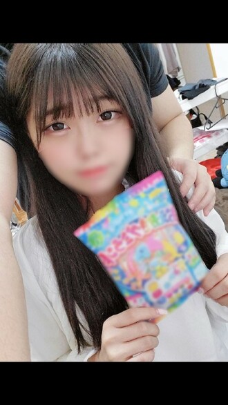 fc2-ppv-1788904 FC2-PPV-1788904 【流出】♯愛しの小動物系彼女。我慢できず押し倒し、何も言わずに中出し。