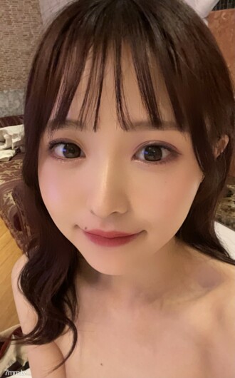 fc2-ppv-1837748 FC2-PPV-1837748 【無】【期間限定】初撮影!!あの有名アイドルの妹（本物）で【有名人にもナンパされる子】をハメ撮り＆中出し種付け