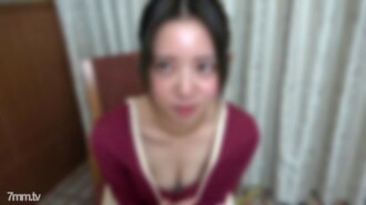 fc2-ppv-2672887 FC2-PPV-2672887 偏差値 72の超名門大学在学中のFカップ爆乳JD。デカクリで感度抜群のインテリ少女がまさかの大量潮吹き。「ゴムつけないんですか。妊娠とか大丈夫かな…」と心配してたので、こっそり半分中出し。