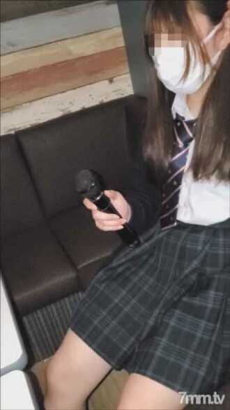 fc2-ppv-2876449 FC2-PPV-2876449 【5/8まで限定】県立商業科テニス部②ツンデレ少女。カラオケ手コキの後レンタルルームで生チンポ押し付けハメ撮り FC2-PPV-2876449