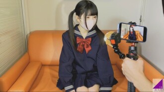 fc2-ppv-3163457 FC2-PPV-3163457 セーラー服を着た中◯生感溢れる貧乳スレンダーみくちゃんの手作り料理を楽しんだ後に着衣セックス　最後はパイパンきつまんこに生中出し【レビュー特典：高画質版】