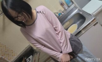 fc2-ppv-3604476 FC2-PPV-3604476 戴著平光眼鏡的巨乳老婆。對無視重複接觸的處罰。被捆綁多次高潮的老婆畢竟是M。