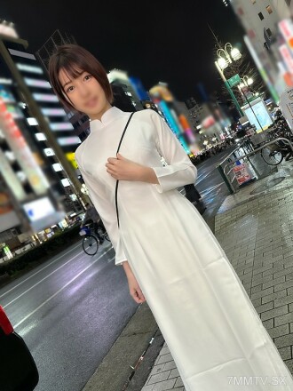 fc2-ppv-3632316 FC2-PPV-3632316 返回越南*女人，yui（18）純白色奧黛看起來太棒了梅川美女我和一個女人發生了原始性行為