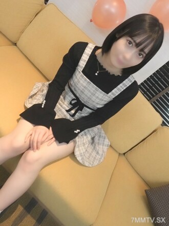 fc2-ppv-3852615 FC2-PPV-3852615 “超級可愛”的地方，陰部汁太美味了 Ador，19 歲在粘糊糊的陰部中出 x 2