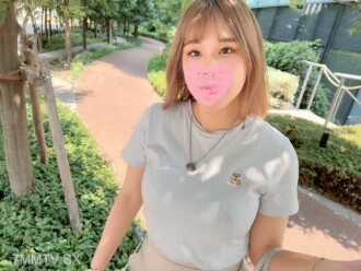fc2-ppv-3909759 FC2-PPV-3909759 [大奶] 她的鐘形罕見的乳房被完全搖晃和舔舐。一名中年男子用性術深入攻擊，讓他陷入痛苦之中！即使她很困惑，也暴露了她對性的貪婪