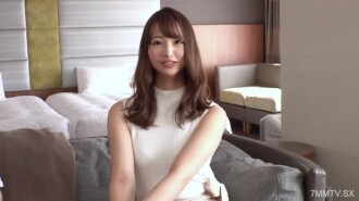 fc2-ppv-4288637 FC2-PPV-4288637 一個愛舔陰的美麗已婚女人在她很長一段時間的第一次戀情中興奮得潮吹、射精在她臉上，最後他們都在大汗淋漓的情況下中出。