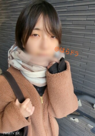 fc2-ppv-4516316 FC2-PPV-4516316 Shiori -chan，一個清醒的書呆子女人，黑色頭髮短髮，扮演著角色扮演者的愛好。我習慣了角色扮演射擊，但奇聞趣事是我的第一個體驗W