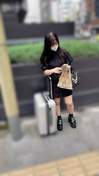 fc2-ppv-4573871 FC2-PPV-4573871 [打手槍] 當半毛美眸的美女抬頭說出密語時，我感到非常興奮。 「你要去嗎……？把你的精液都撒出來♡♡」