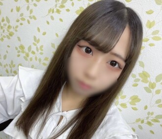 fc2-ppv-4584416 FC2-PPV-4584416 【素人&顔出し】可愛い19歳のえなちゃんに危○日だけどお構いなしの生チンポ挿入で何度もイキまくりの中出しハメ！