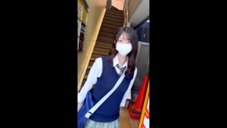 fc2-ppv-4607468 FC2-PPV-4607468 【話題作】炎上＆活動休止中　18歳アイドル研修生。反省の色一切無しでFC2出演　禁断の映像初公開。