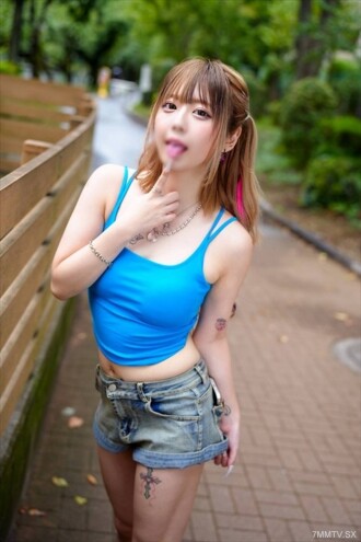 fc2-ppv-4658493 FC2-PPV-4658493 傳奇的gal肉廁所新chan瘋狂他媽的[真實1000人]