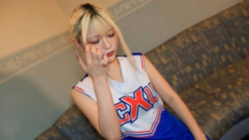 FC2-PPV-4740958 【無碼】「不射五次就不讓你回家！」性慾爆棚的美女不知所措…，超淫蕩口交和勁爆騎乘位⤴連續爆射⤴穿著啦啦隊服的她好帥！結果會是怎樣呢…？ ※附贈高清