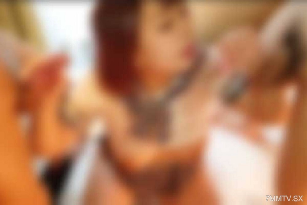 FC2-PPV-4754430 【3p/群交】令和最新消息！ ③21歲H級水果實！ 3p巨乳，感受一下！ ③
