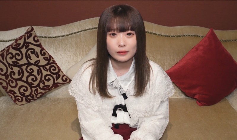 FC2-PPV-4779058 【傳說】綾醬。僵硬的令人毛骨悚然的老男人的陰莖被粘稠的服務並大量爆炸。溫柔完美的粉紅色陰部被大量中出。