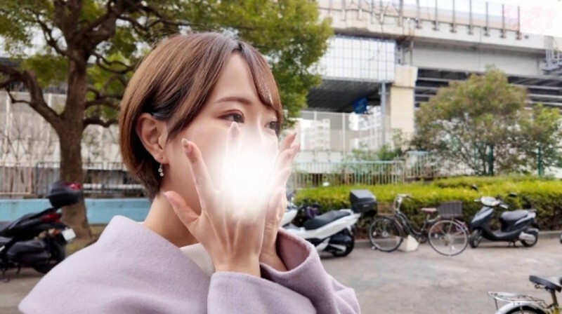 FC2-PPV-4809782 【特價至12月29日】最棒的情婦。一位超級漂亮的OL，喜歡和你擁抱、親密，並和你發生性關係。