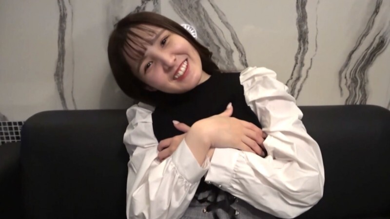 FC2-PPV-4817955 【業餘私下拍攝奶油派♥】這位清純少女竟然如此性感，還同意被拍攝，真是個奇蹟！ ！