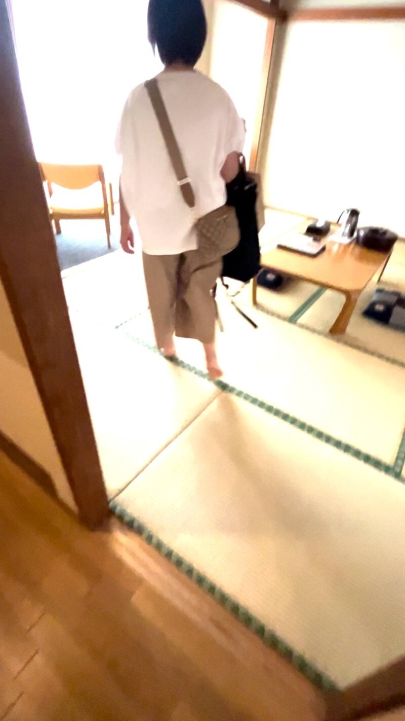 FC2-PPV-4837669 【和老師一起去指宿的旅行Vlog：兩天一夜，一路拍攝！ ！ 】