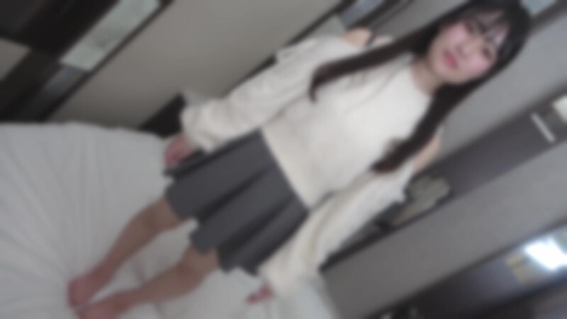 FC2-PPV-4845648 【浪漫業餘色情片導演的精髓】為了幫助一位戀愛中的女人贏得她心儀的男人，一位大屌業餘色情片導演給這位男人上了一堂令人滿意的性愛課。