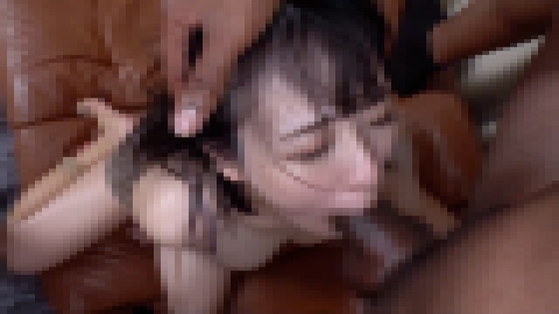 FC2-PPV-4850113 【業餘作品】一位擁有黑色秀髮的漂亮年輕妻子，被兩根非同尋常的黑色陰莖同時撐開三個洞。超過兩小時的震撼視頻，包含極致深喉和大量腸內射精。 *僅限庫存。