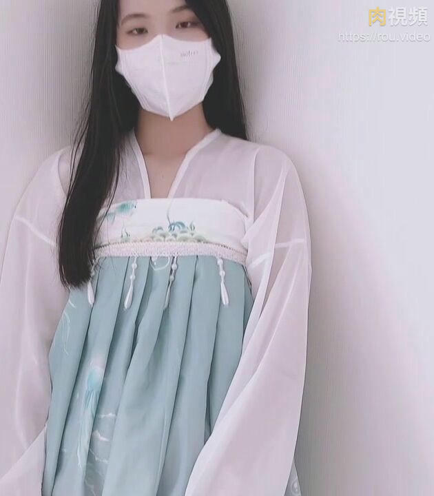 清純鄰家少女古裝風情趣性愛 緊緻嫩穴被操的淫水泛濫 小敏兒