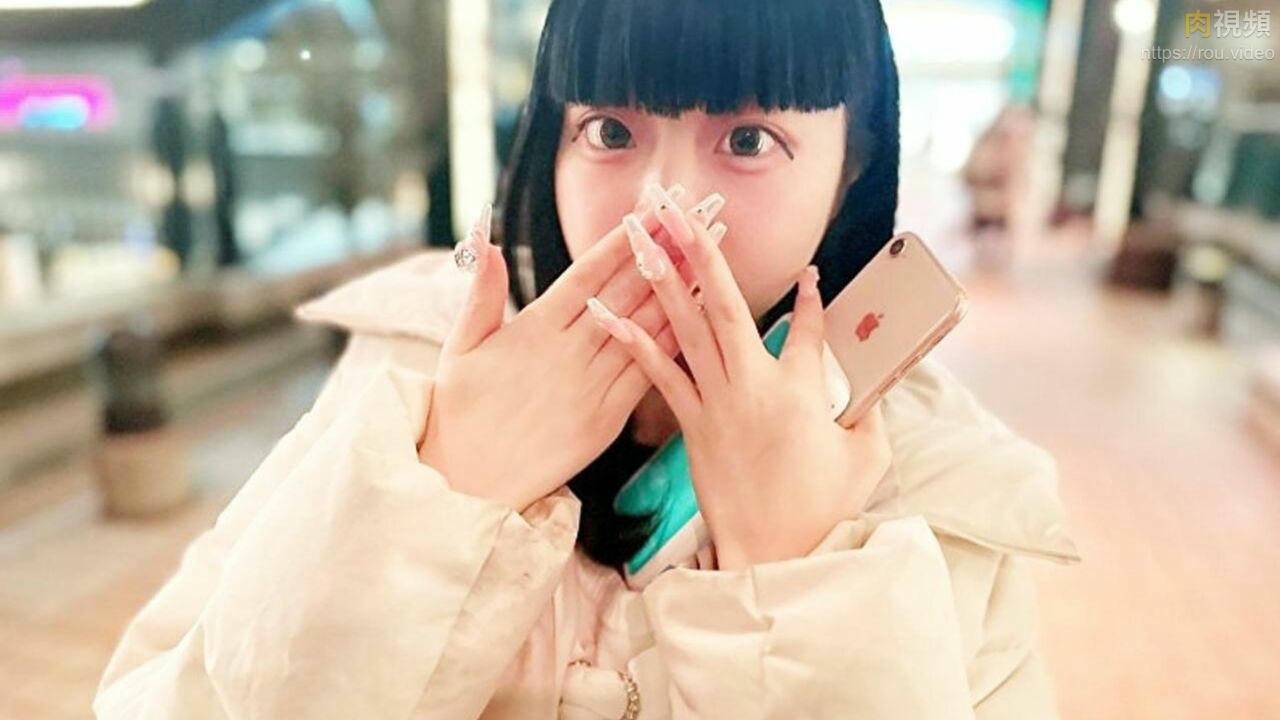 145公分的可愛瀏海小惡魔合法蘿莉 哇哇叫聲讓人很衝動 無碼