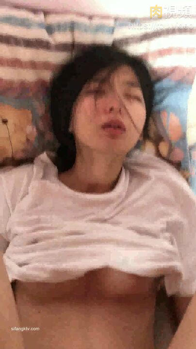 敏感型小嫩妹被男友搞得欲仙欲死 嗲氣呻吟很誘人 台灣