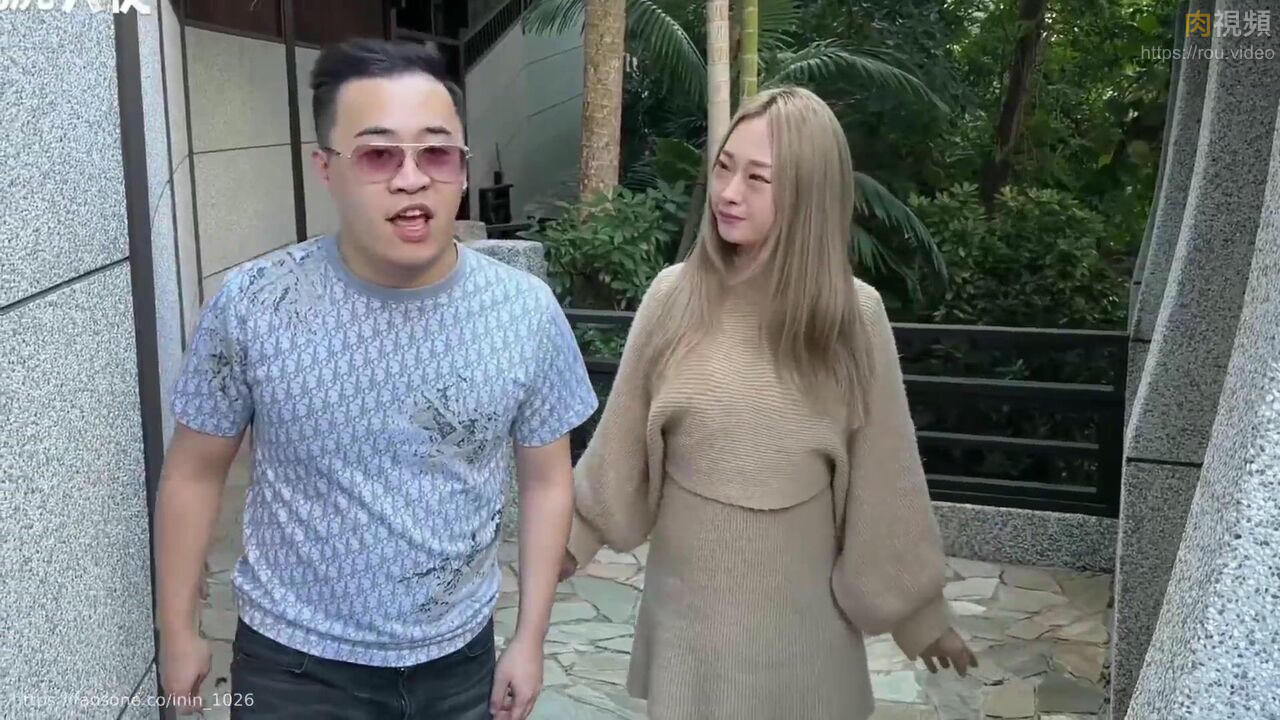 激情溫泉旅館瘋狂做愛口爆 櫻櫻