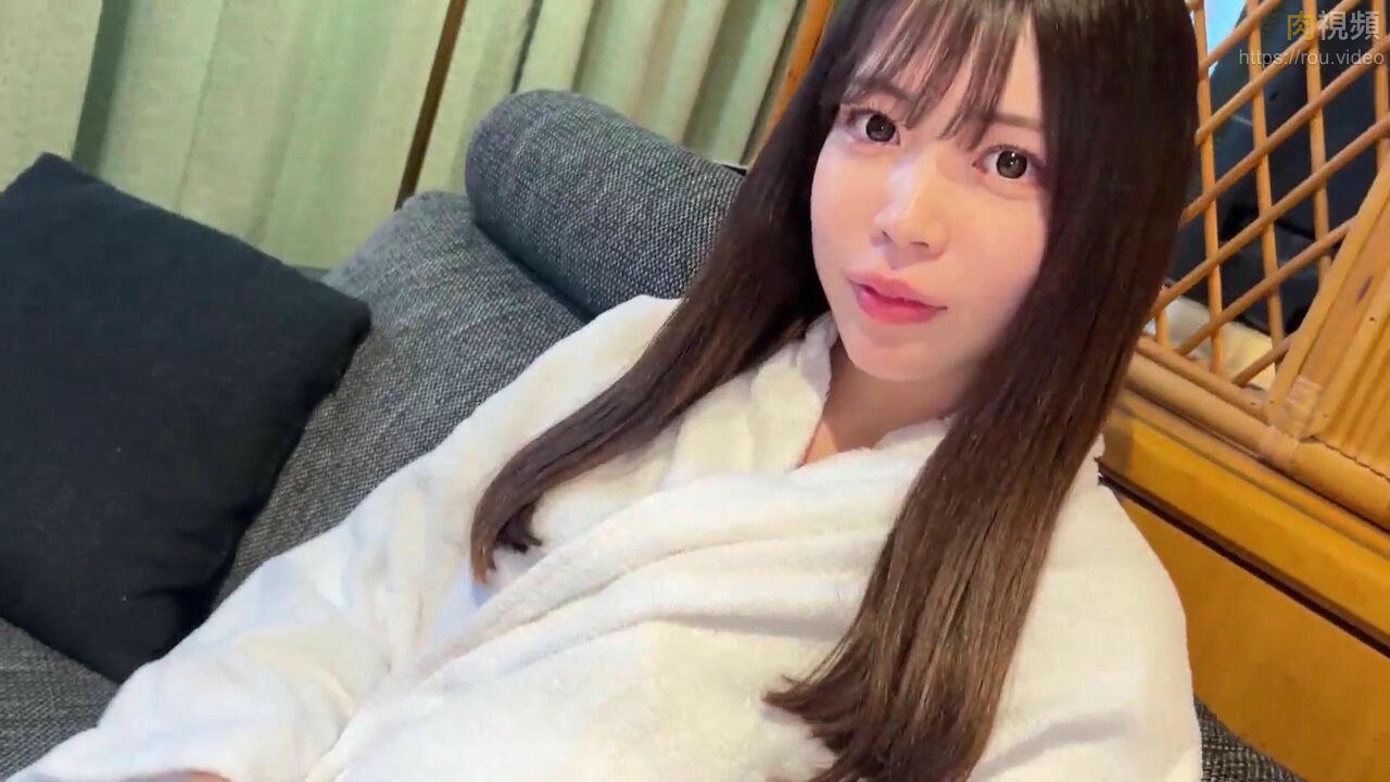 超SSS級美女粉嫩白虎穴被瘋狂抽插 女神不自動地扭動臀部暗地裡高潮[Part1] 無碼