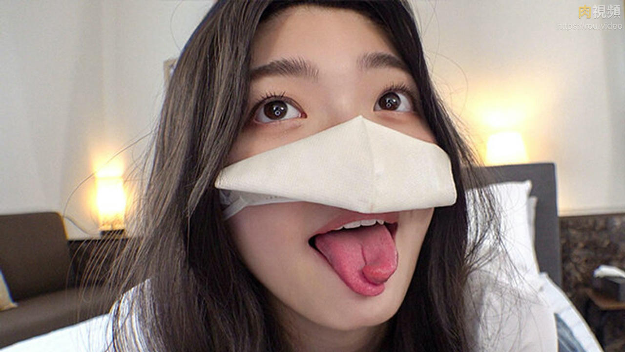 發掘了一個蛇舌女大生超強口技 在她陰道深處射精讓她瘋狂高潮[Part1] 日本