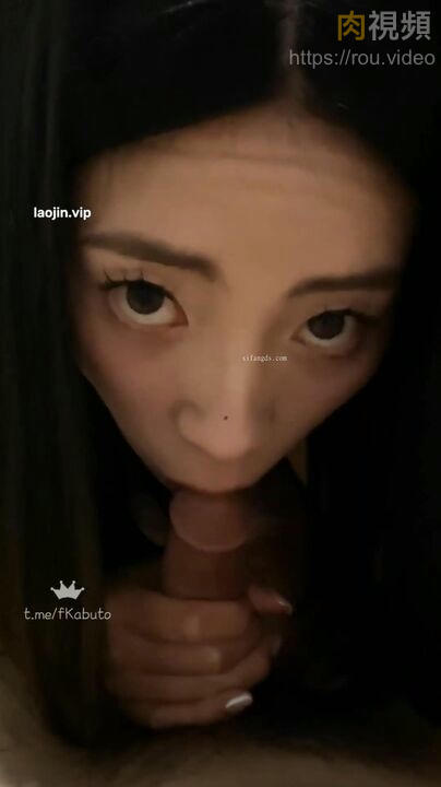 重金拿下漂亮美女 床上被操時樣子非常陶醉 kabuto