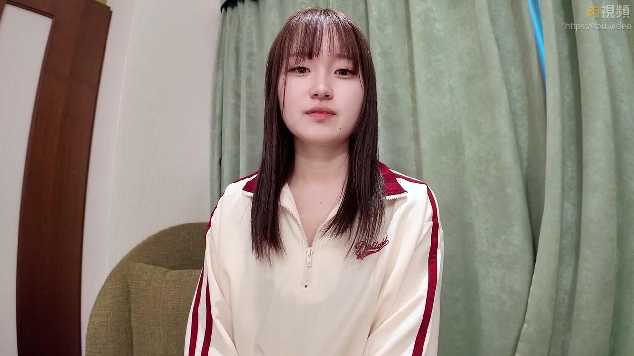 剛畢業的18歲白皙清純美女被大屌狂操痙攣呻吟 無碼