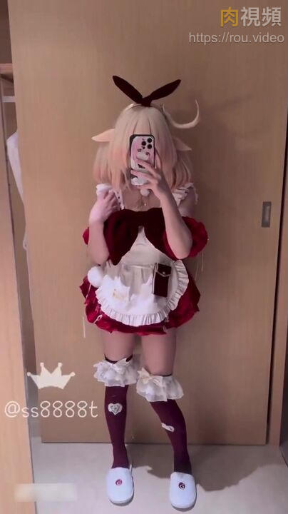 大奶嫩妹COS 原神可莉被大肉棒爸爸后入蜜穴 過膝襪