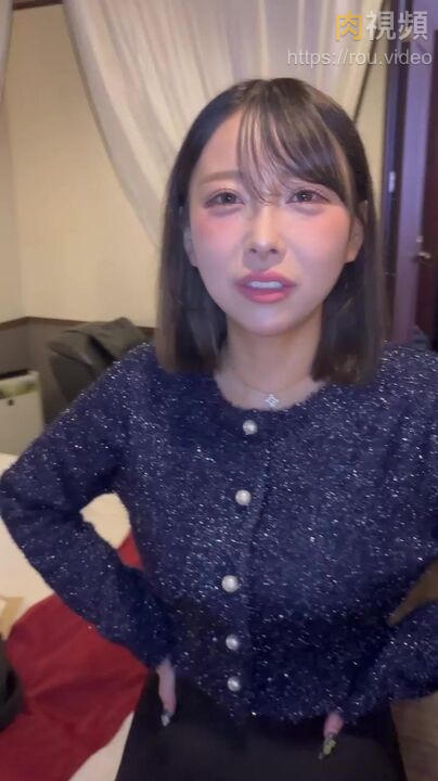 老公在旁看著老婆被黑屌操到沉淪 多P