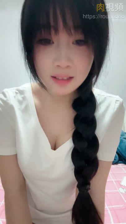 美乳清純學生燦爛笑容摳穴自慰淫水四濺 中國