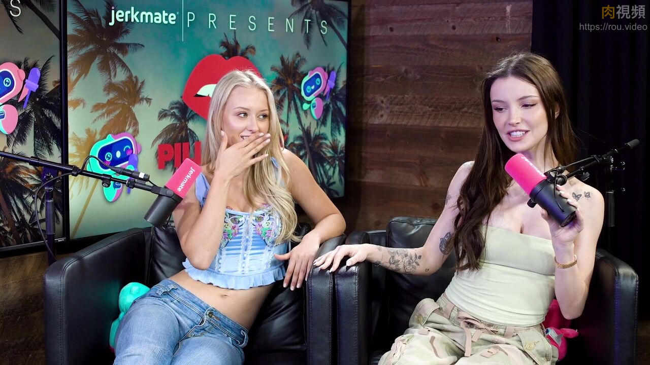 美女在直播節目自慰高潮 dainty