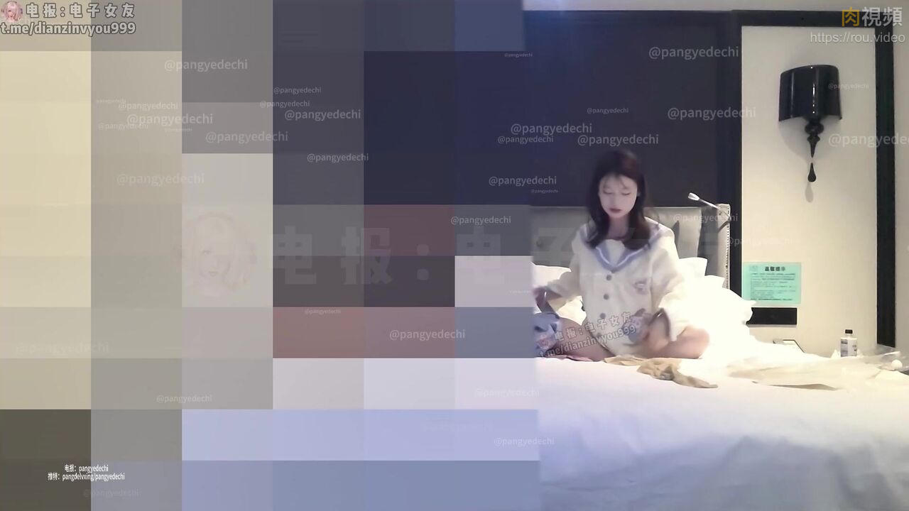 青春活力四射的JK制服美女 被胖大叔操到不要不要 胖爺