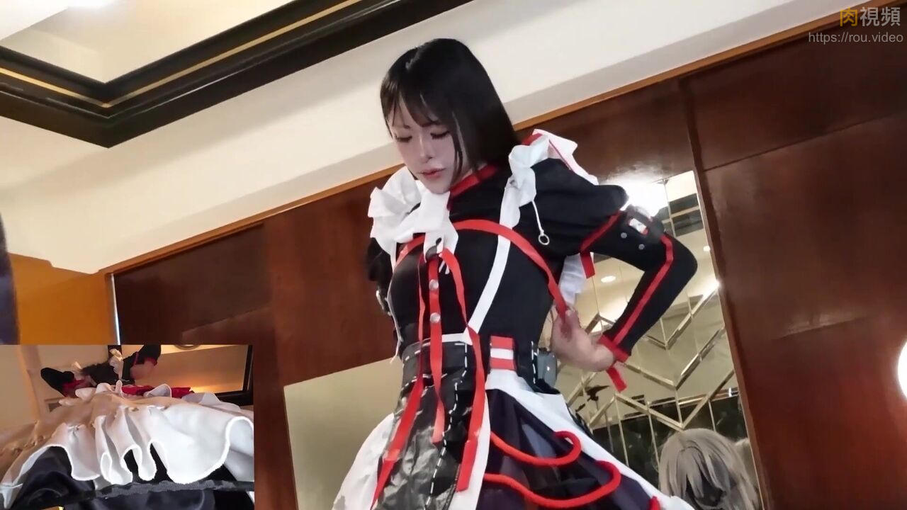 擁有數萬粉絲純潔無瑕coser不為人知的一面 女僕