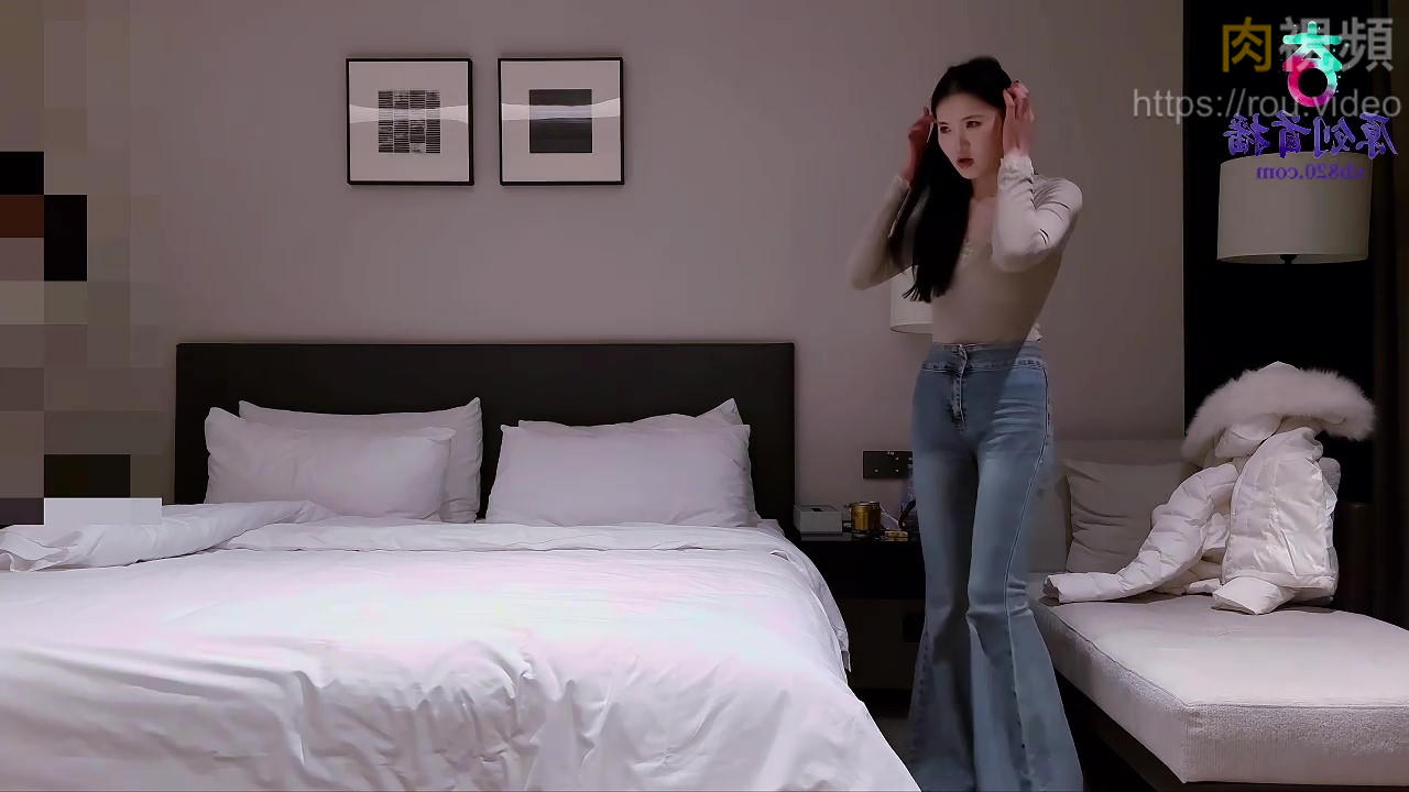 杏吧山姆 - 身材很好非常騷的女大生 看她高潮發抖抓緊床單表情扭曲 