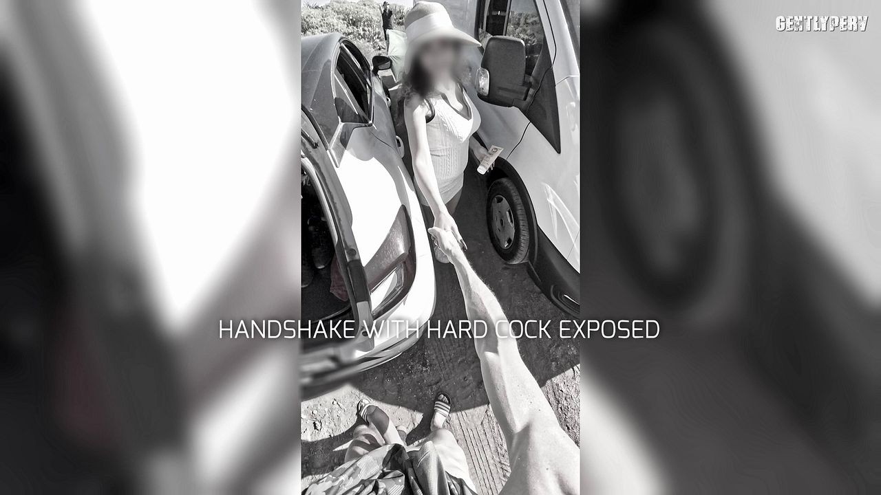 CUCKOLD OFFERS ME HIS GIRLFRIEND: public parking handjob fun - Free Porn Videos - Thumbzilla