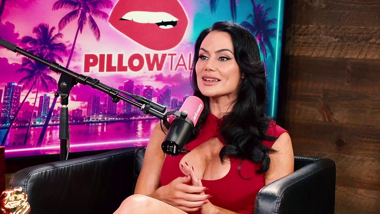 CATALINA WHITE EXPOSES HER EX (W/ ZACKASS) - Free Porn Videos - Thumbzilla
