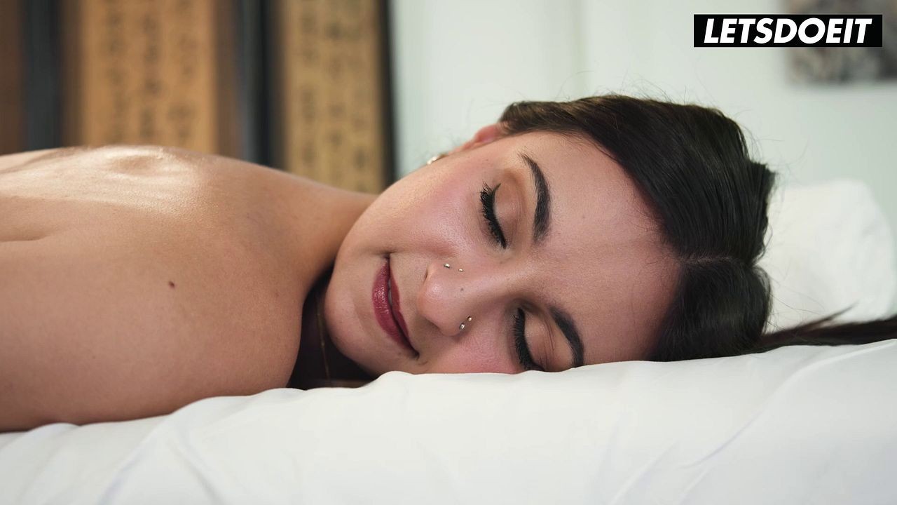 Oiled Ass Massage in Lace Panties... Lexi Luna Digs Into Her Cheeks - Free Porn Videos - Thumbzilla